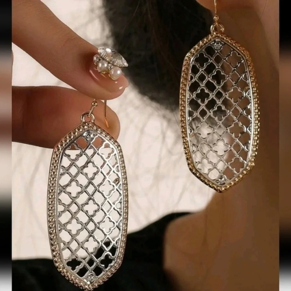 Gold Silver Filigree Earrings Dangle Boho lightweight metal casual 💖2/$30